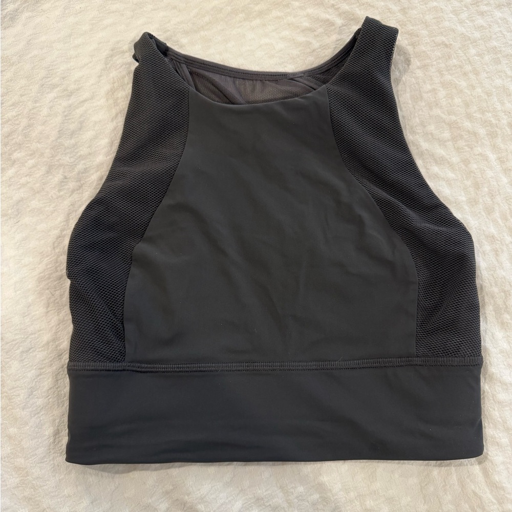 NWOT Lululemon high neck sports bra